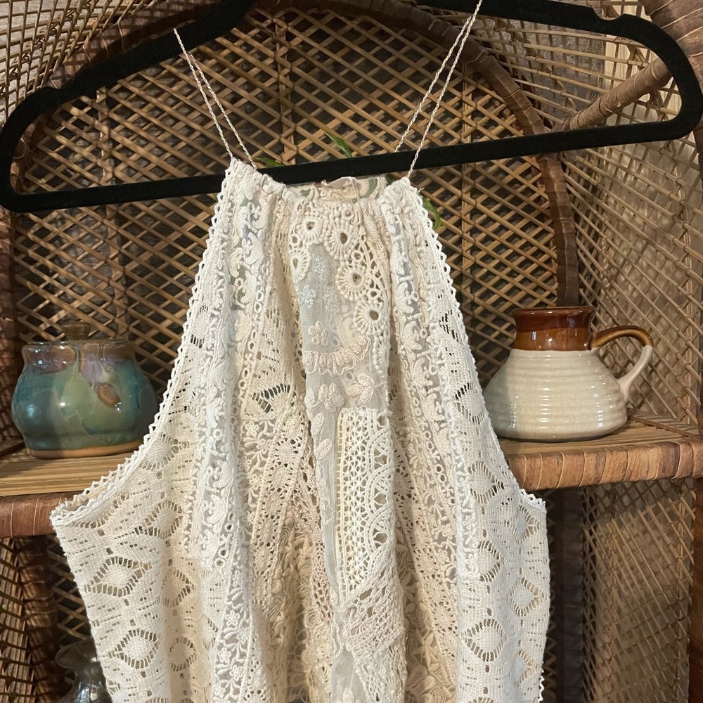 SALE Free People | Cream Lace tank